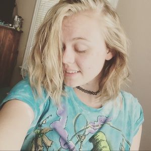 Meet your Posher, Briana